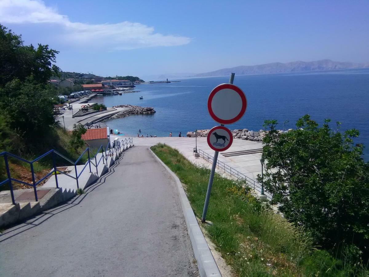 Apartments Mare Croatia Senj  Buitenkant foto